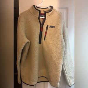 Patagonia Beige Fleece Jacket with Red and Navy Accents
